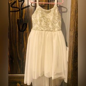 Pretty white and gold dress